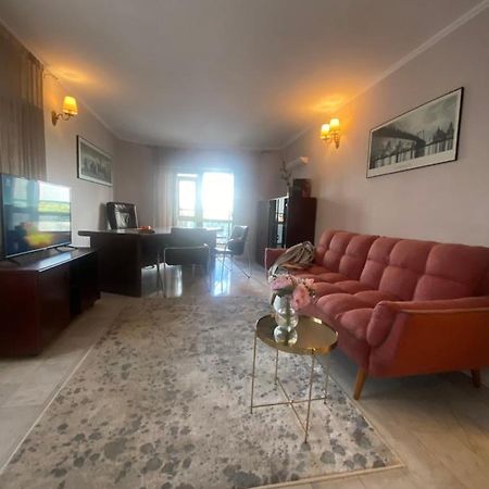 Victoriei Deluxe Suites Бухарест Экстерьер фото