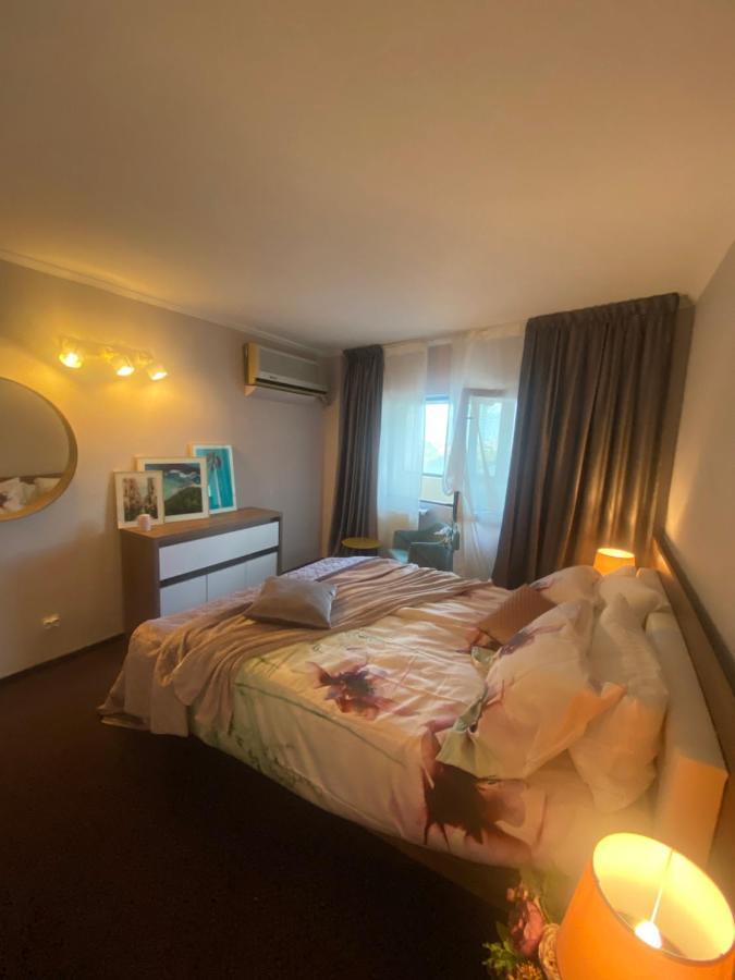 Victoriei Deluxe Suites Бухарест Экстерьер фото