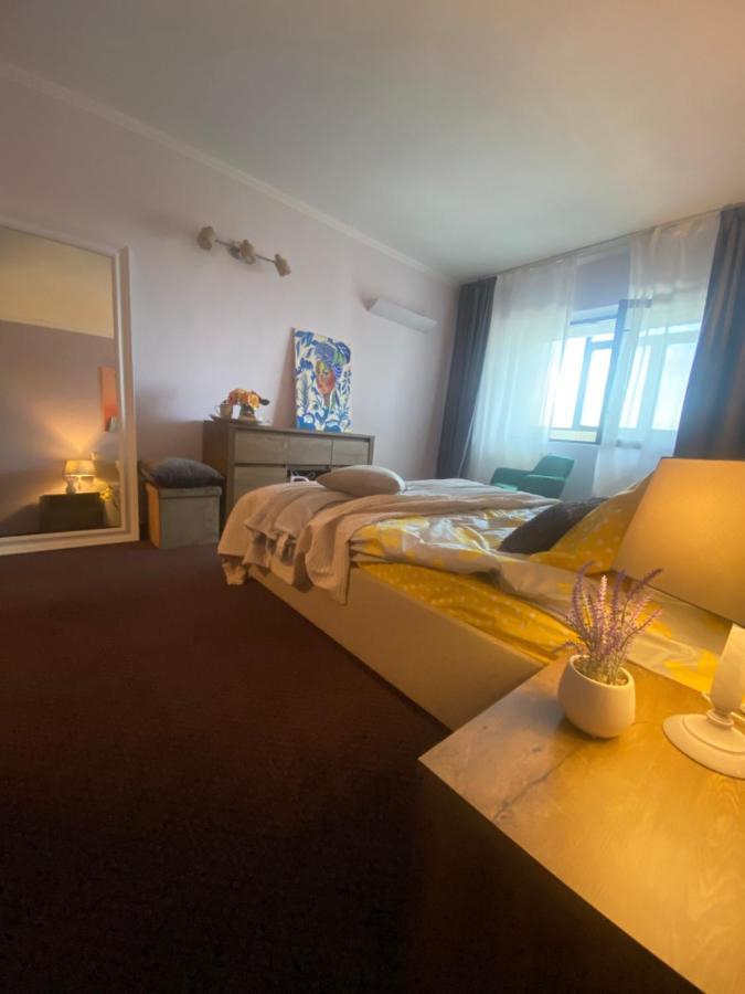 Victoriei Deluxe Suites Бухарест Экстерьер фото