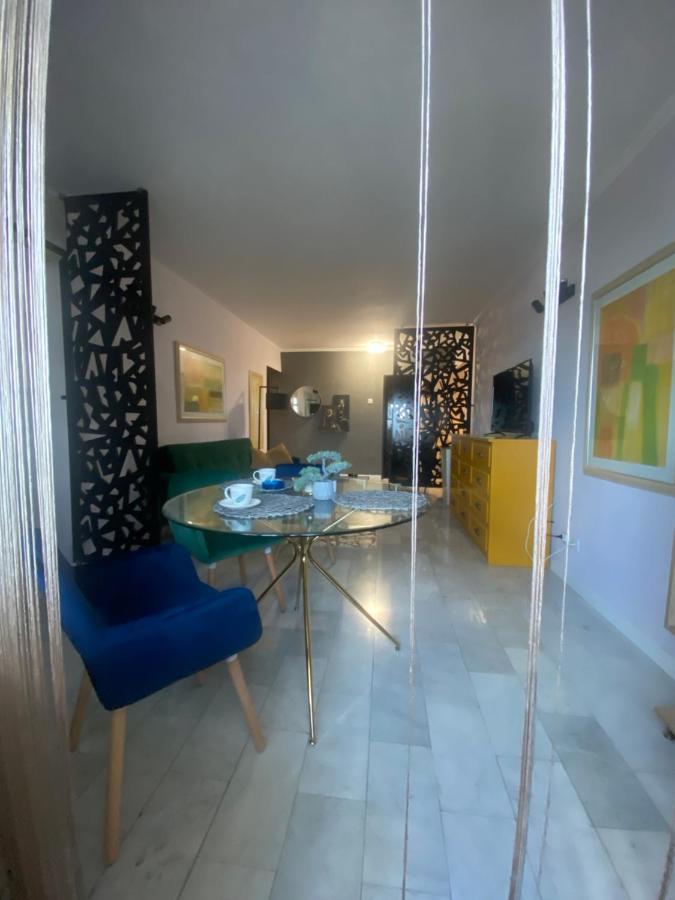 Victoriei Deluxe Suites Бухарест Экстерьер фото