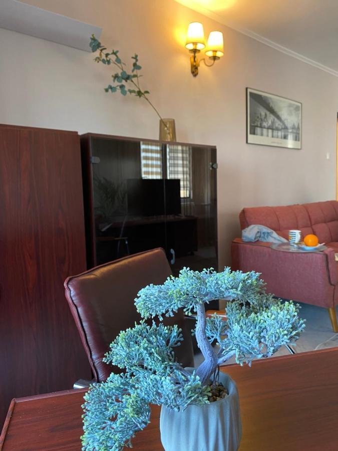 Victoriei Deluxe Suites Бухарест Экстерьер фото